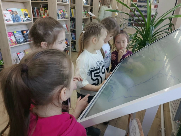 Почемучки в центральной библиотеке