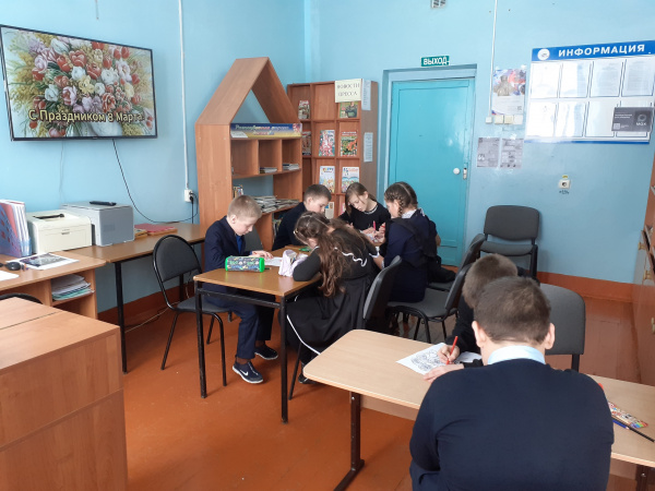 Творческий час "Букет для мамы"