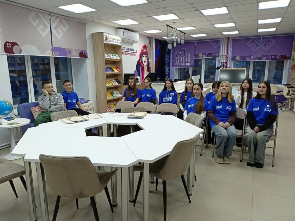 Час памяти, приуроченный ко Дню юного героя-антифашиста