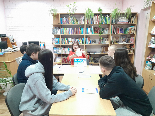 Круглый стол «Выборы + молодежь = будущее»