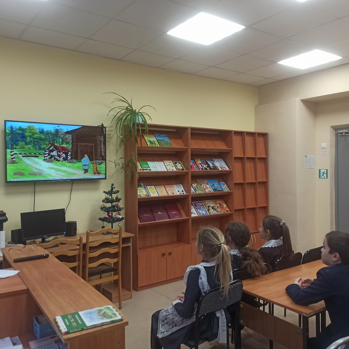 Мультсалон «Былинный богатырь-Илья Муромец» в Алманчинской сельской библиотеке