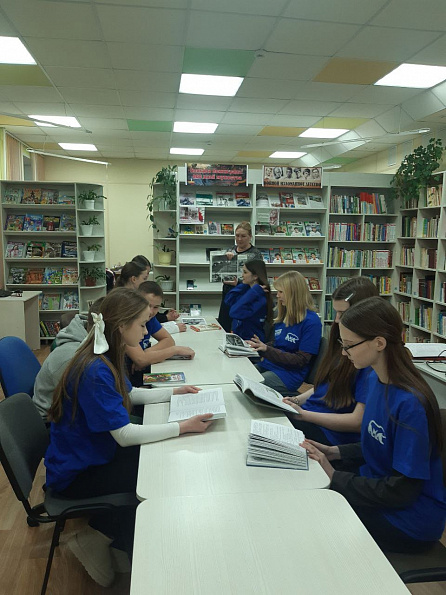 Игровая программа «По следам Сталинградской битвы» в Красноармейской детской библиотеке