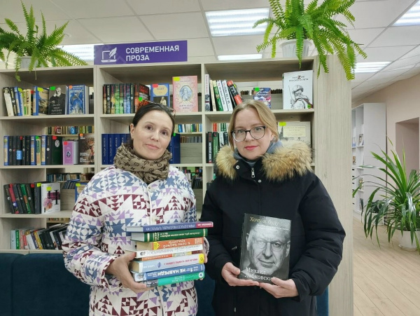 Книги в дар от молодых мам