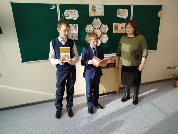 Пушкинский час «Он наш поэт, он наша слава!»