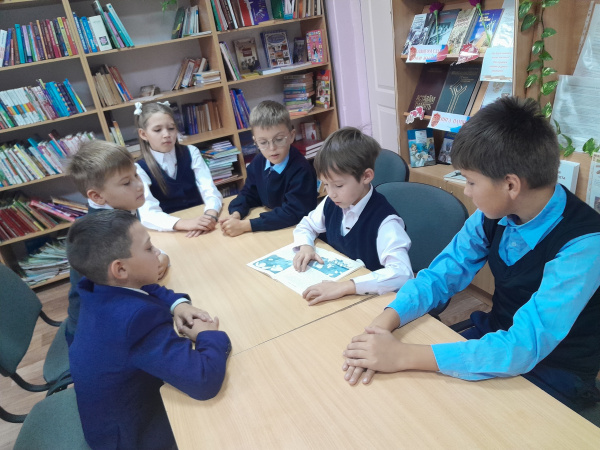 Громкие чтения «Читаем вместе, читаем вслух!»