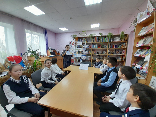 Познавательный час «Один герб – одна Россия»