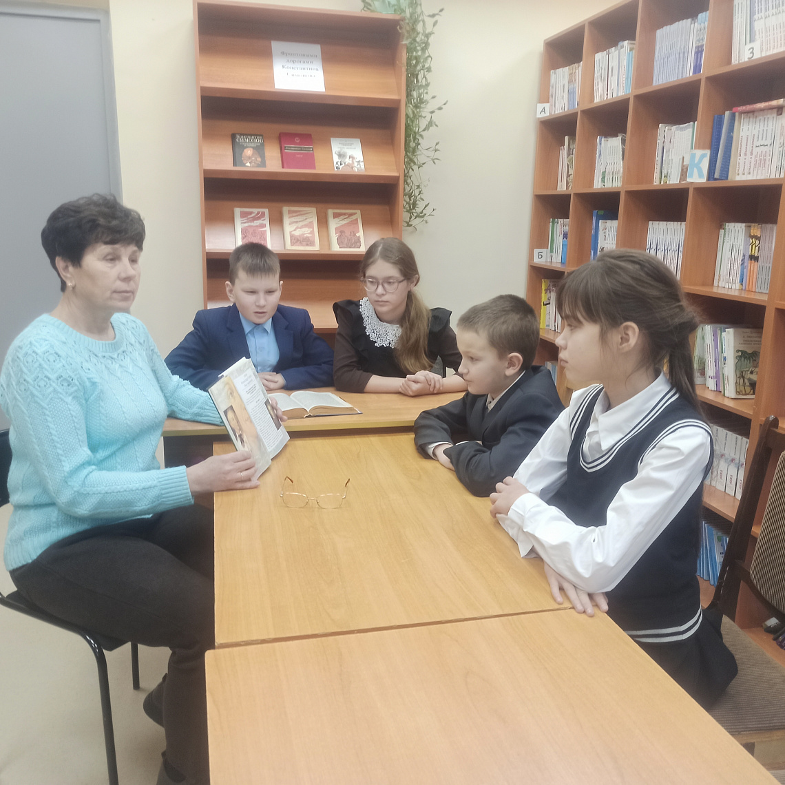 Исторический урок «Не знавший поражений: что мы знаем об А.В.Суворове» в Алманчинской селькой библиотеке.