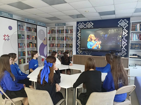 Информационный час «Михаил Врубель»